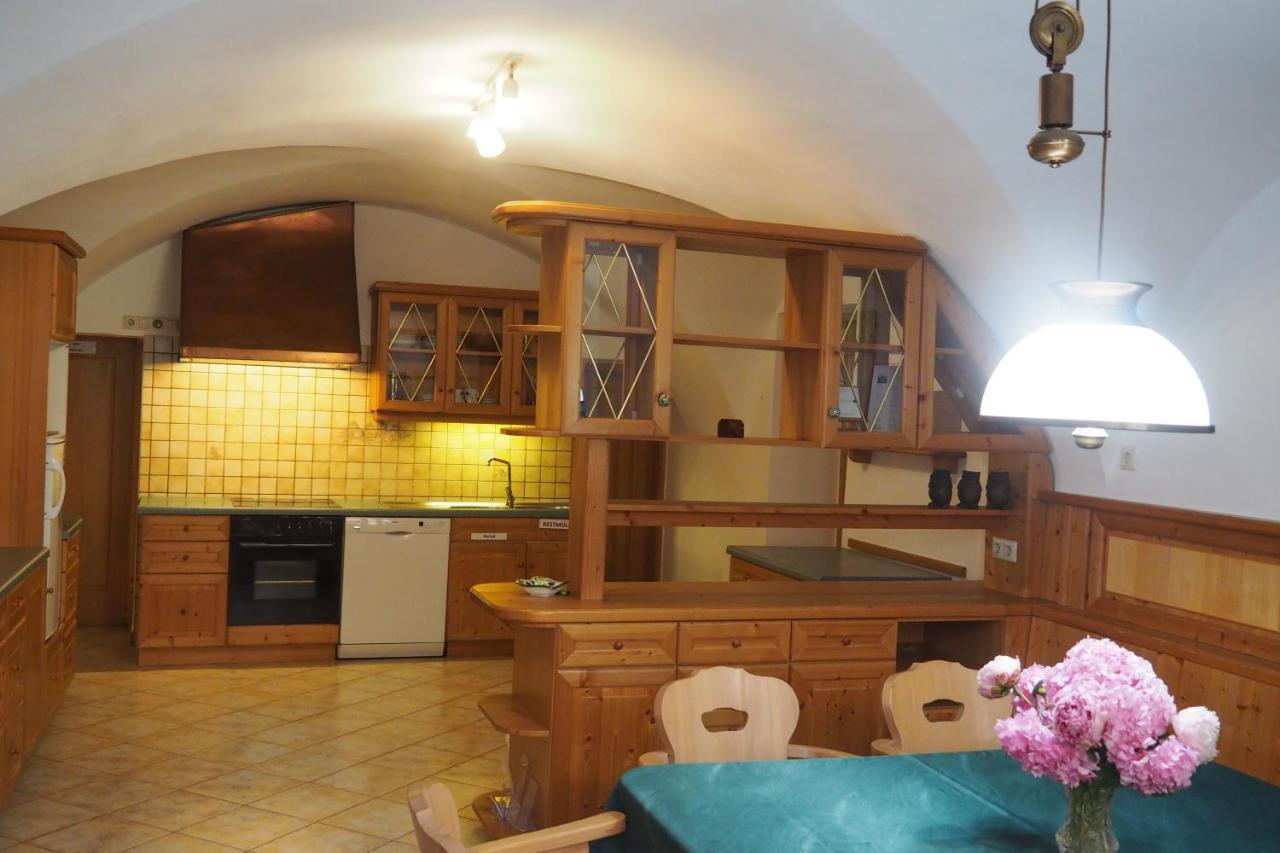 Weghuberhof Ferienwohnungen Biedermannsdorf ภายนอก รูปภาพ