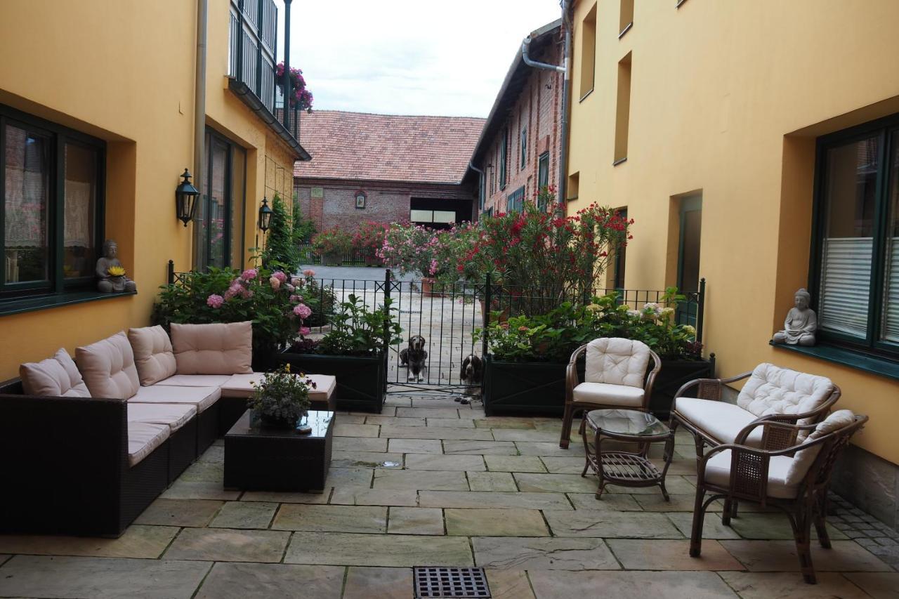 Weghuberhof Ferienwohnungen Biedermannsdorf ภายนอก รูปภาพ